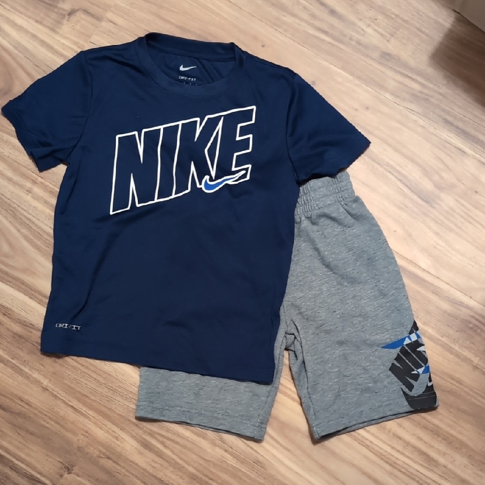 Nike Kids' Dri-FIT Shirt in Blue